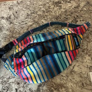 Kavu Mini Rope Sling Bag